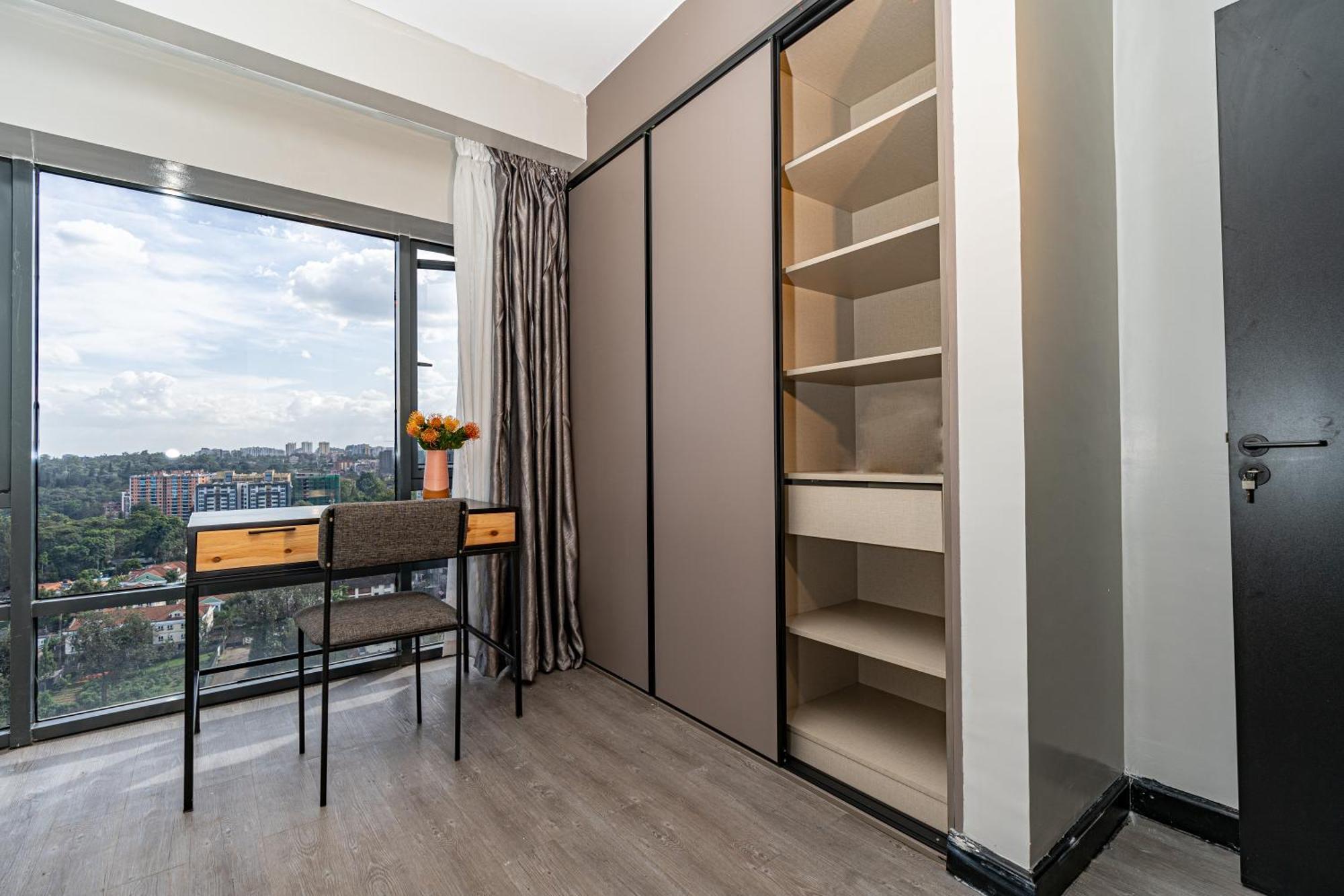 Escada & 2-bedroom, Rooftop Swimming Pool, Gym, Workspace, Wonderiss Homes Westland Living * Найроби