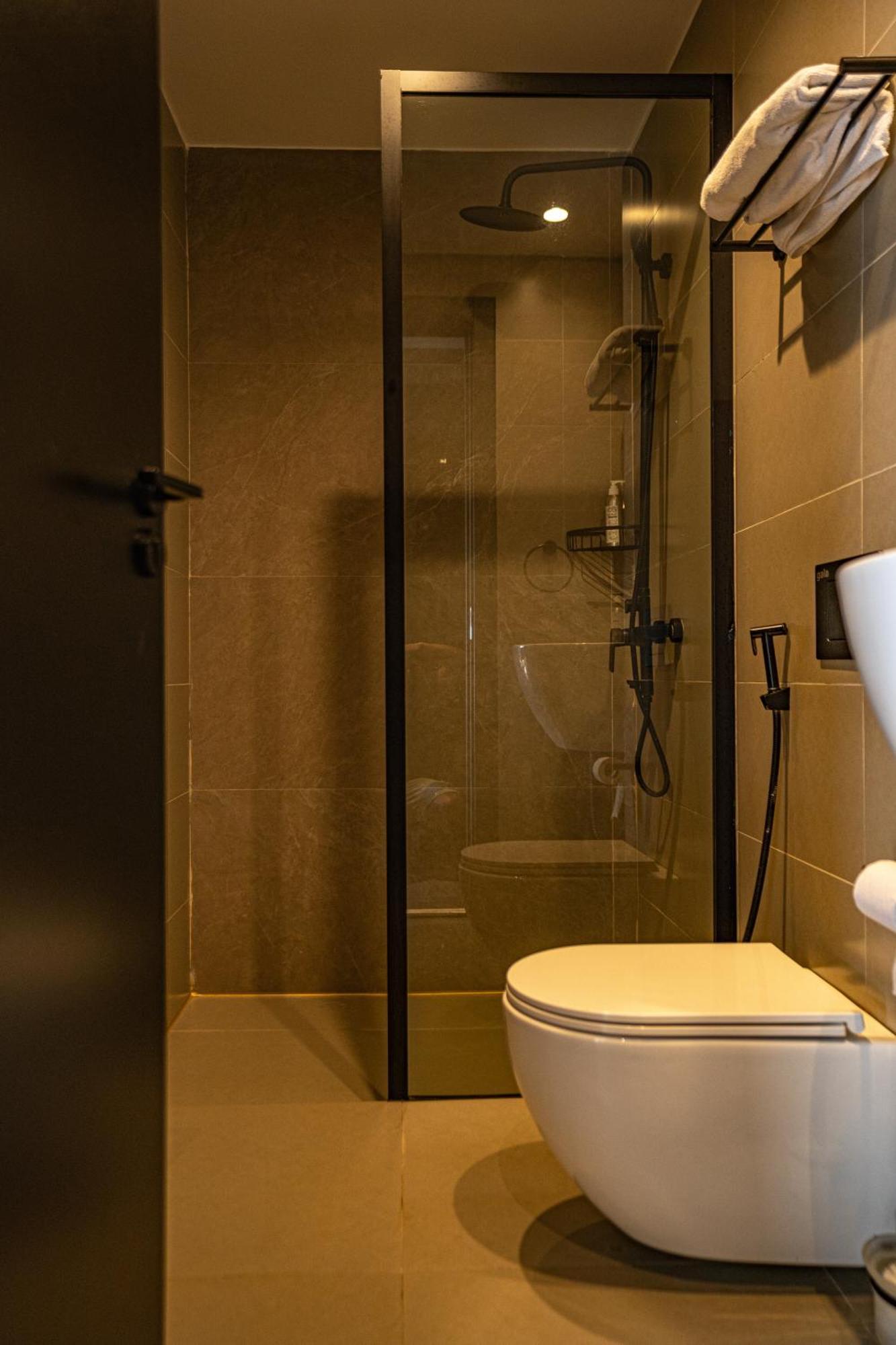 Апартаменты Escada & 2-bedroom, Rooftop Swimming Pool, Gym, Workspace, Wonderiss Homes Westland Living Найроби